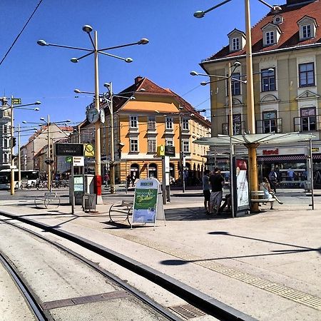 Apartment Jakominiplatz غراتس الغرفة الصورة