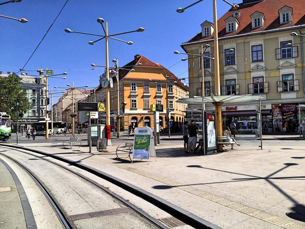 Apartment Jakominiplatz غراتس الغرفة الصورة